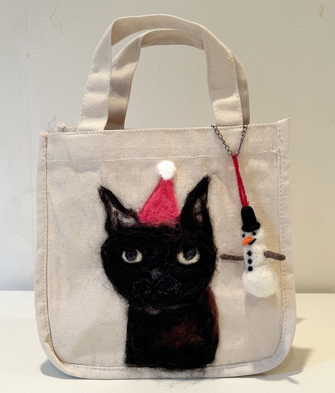 羊毛フェルトでお絵描き刺繍