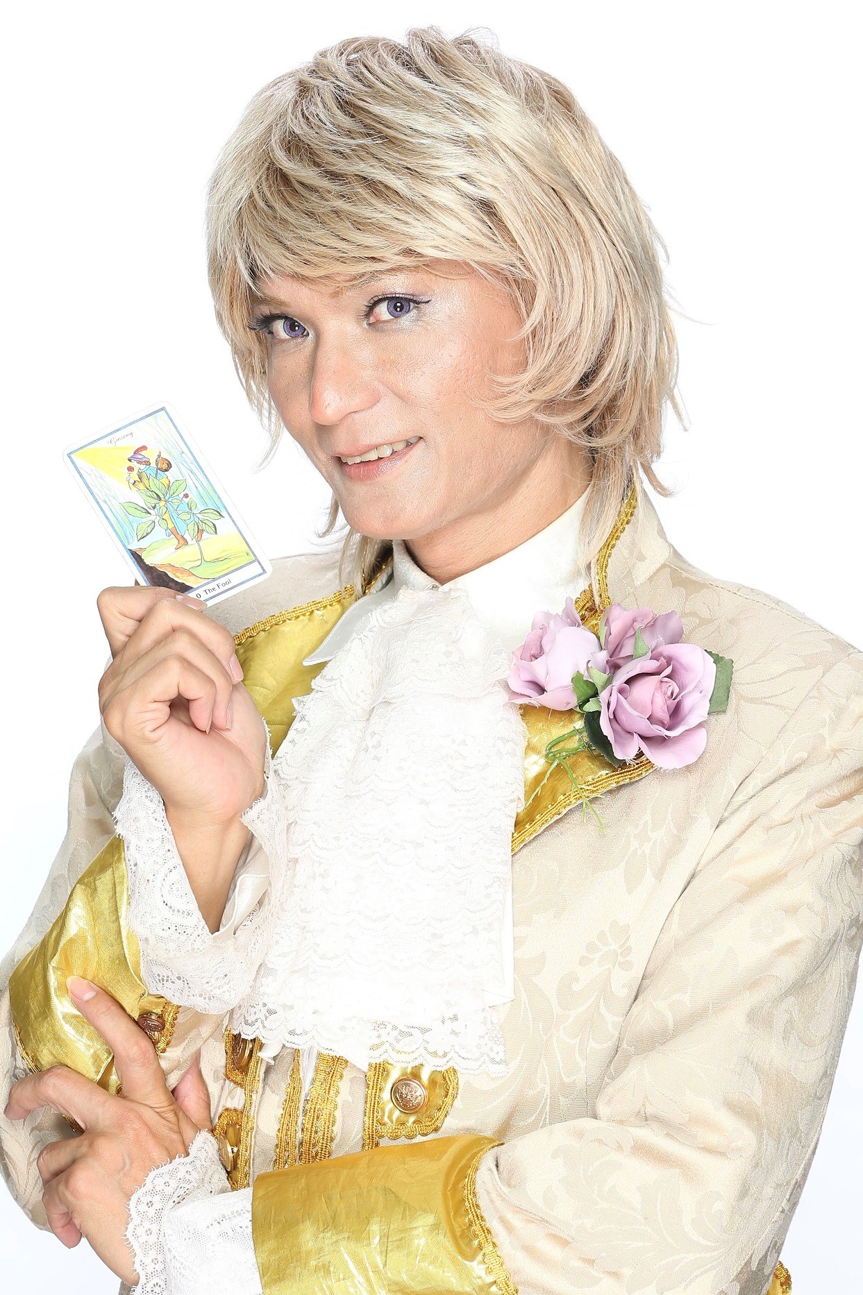 ���������q