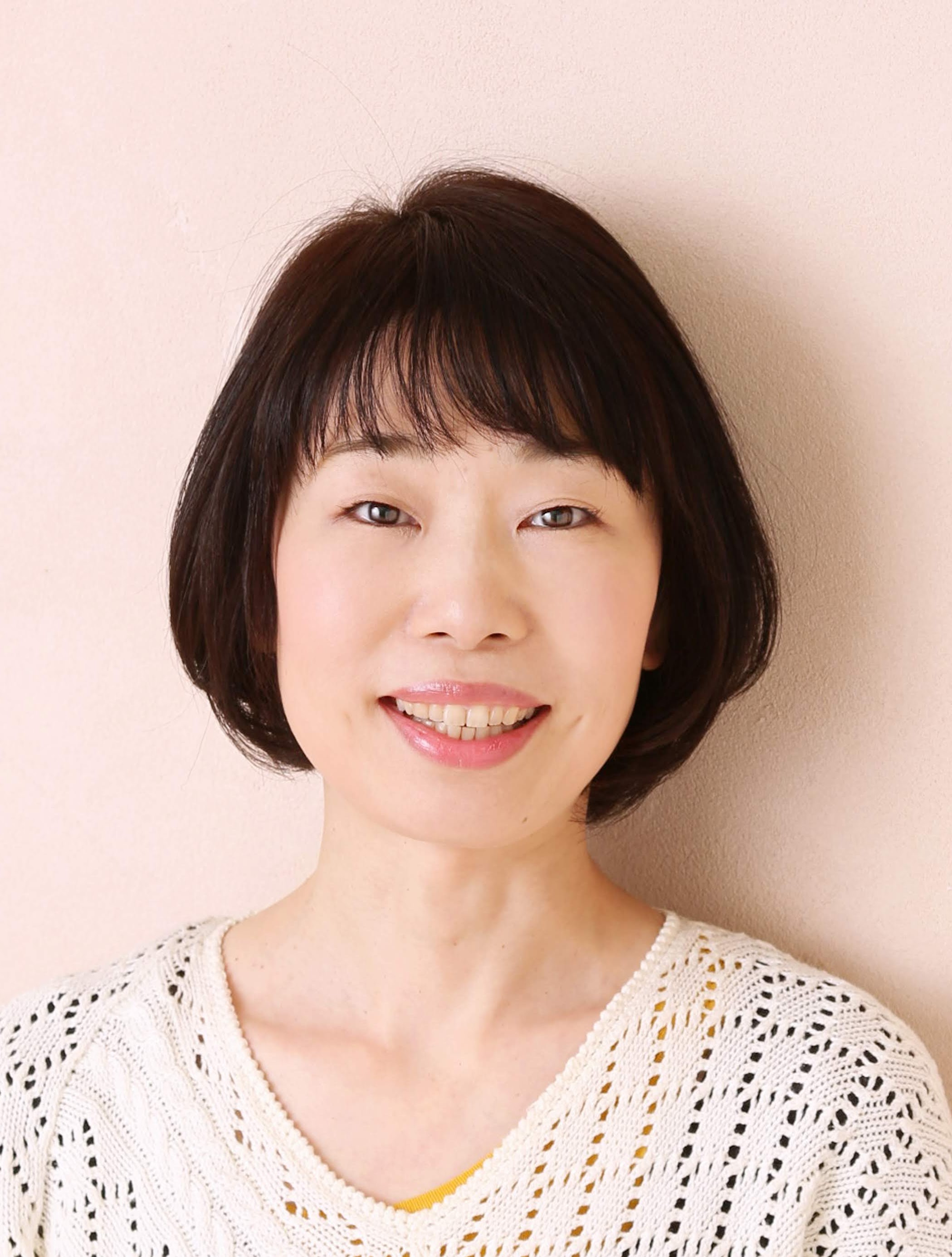 �{�z ����