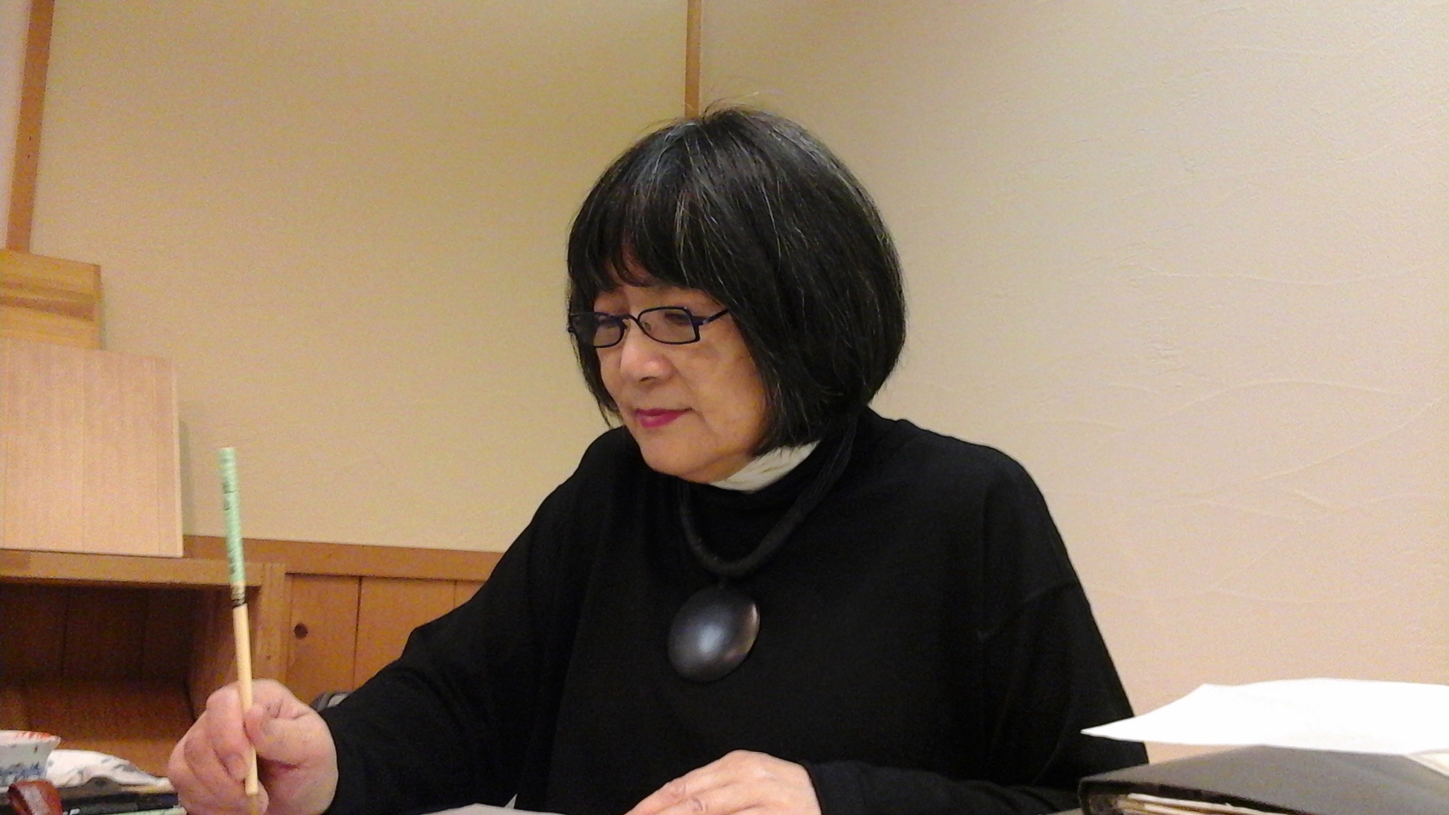 ���c���q